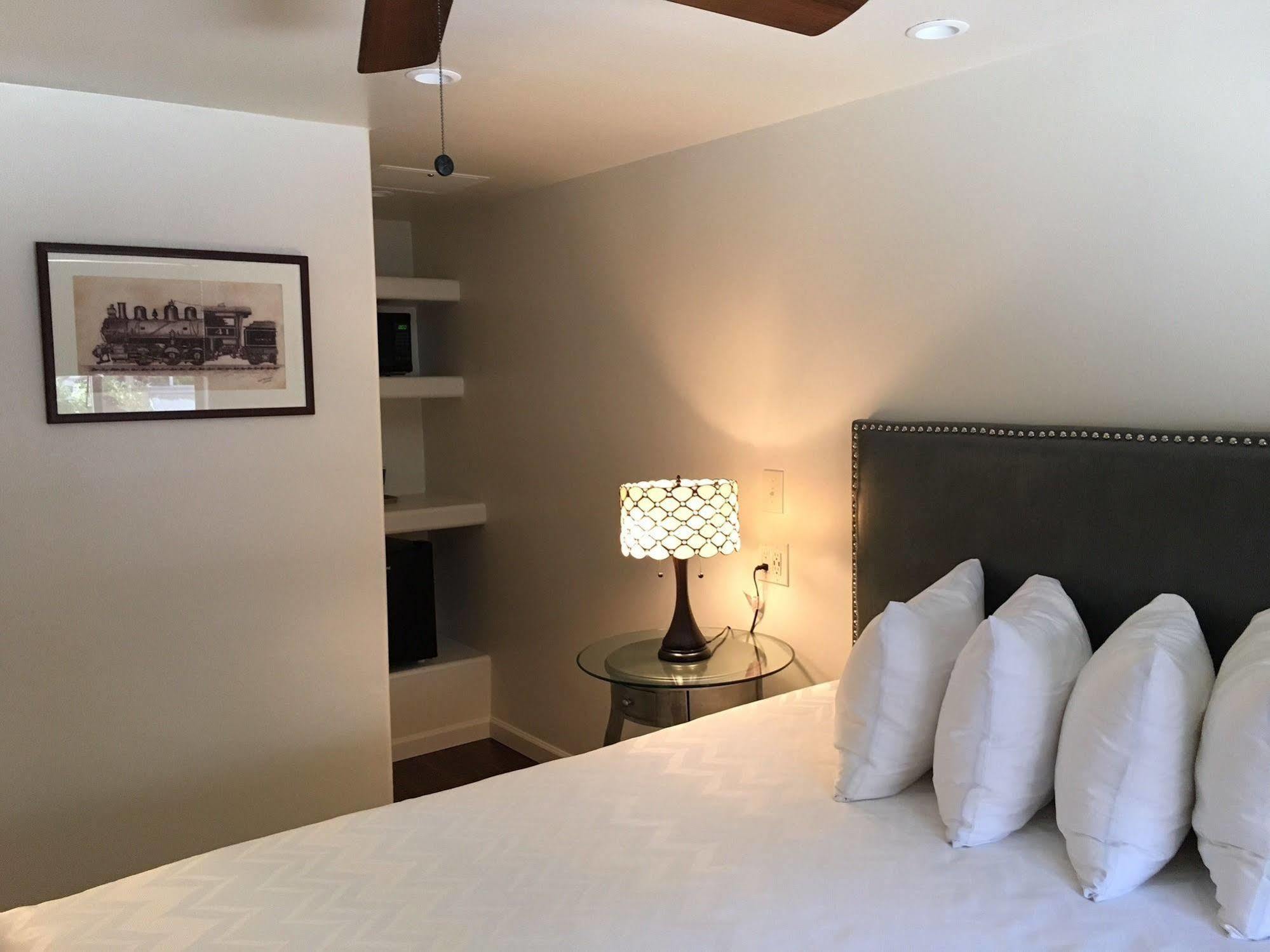 Iron Horse Inn Cottonwood Extérieur photo